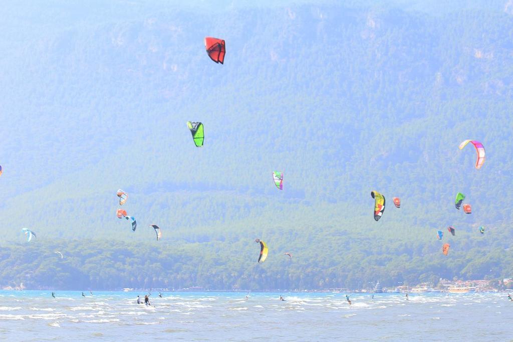 ホテルAkyaka Yali Capkini エクステリア 写真